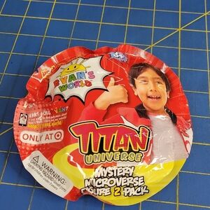 Titan Universe Mystery Microverse Figure 2 Pack New Sealed Pack